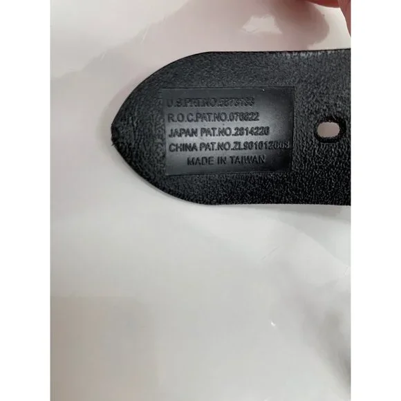 Addis Stretch Adjustable Belt Black FLAW - Picture 5 of 8